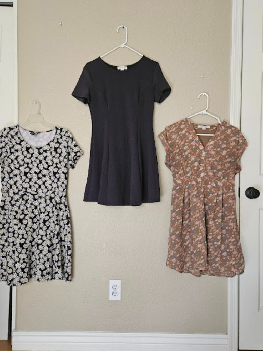 Forever 21 Women’s Summer Cotton Blend Short Pullover Dresses Lot of 3 Sizes L &